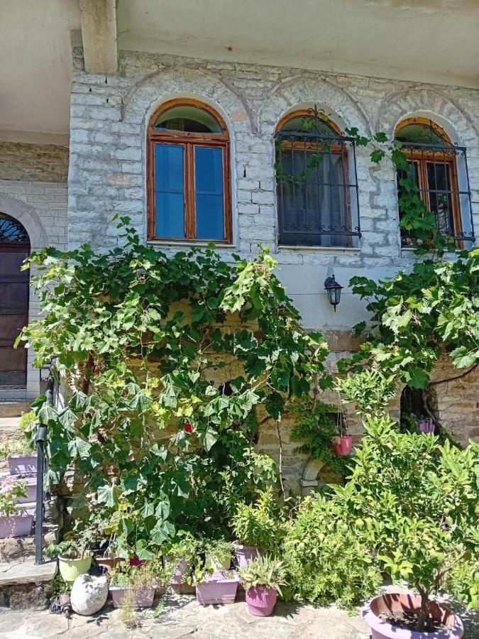 Stone Pazar Guest House ジロカストラ エクステリア 写真